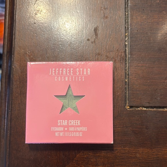 Jeffree Star Pink Eyeshadow - Star Creek - Picture 1 of 3
